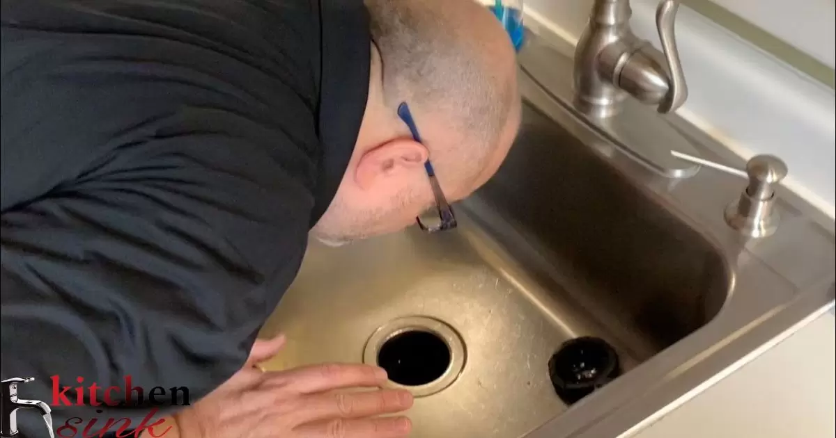 Effective Ways To Deodorize A Smelly Kitchen Sink