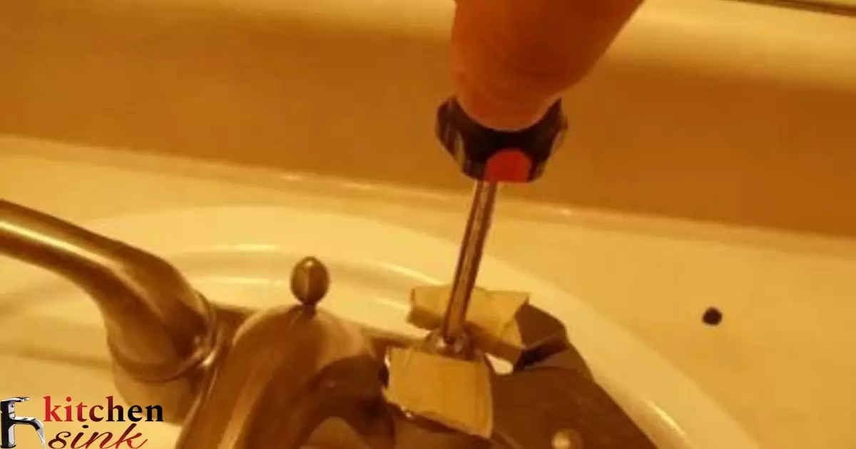 How To Fix a Kitchen Sink Leak?