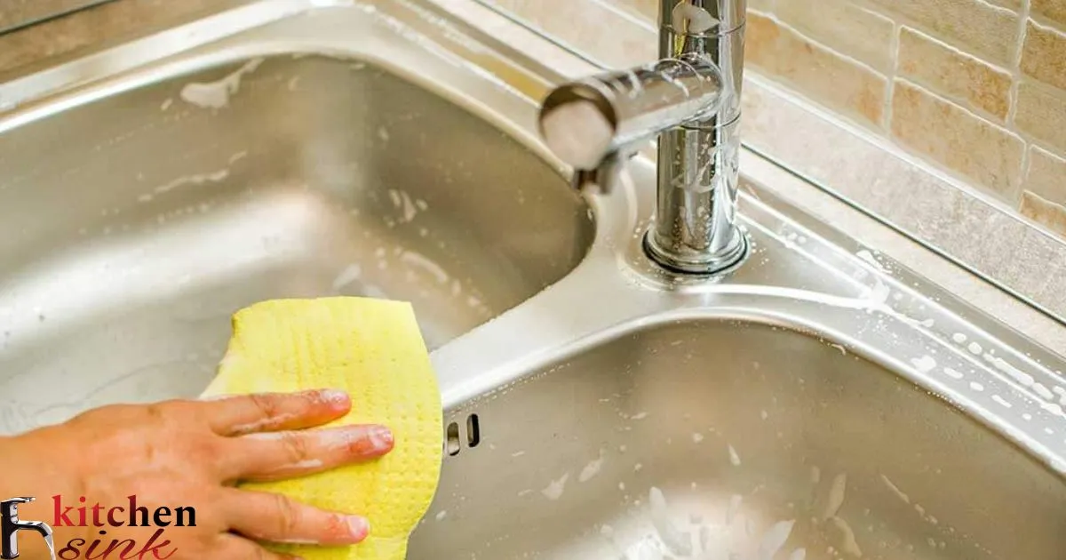 How To Clean Your Kitchen Sink Effectively